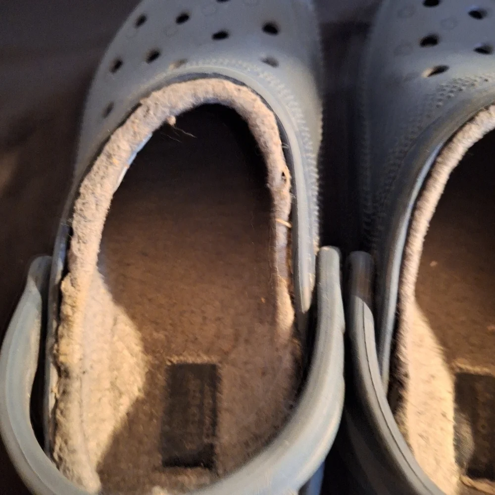 Unisex CROCS  Blue Clogs with Fleece Lining
